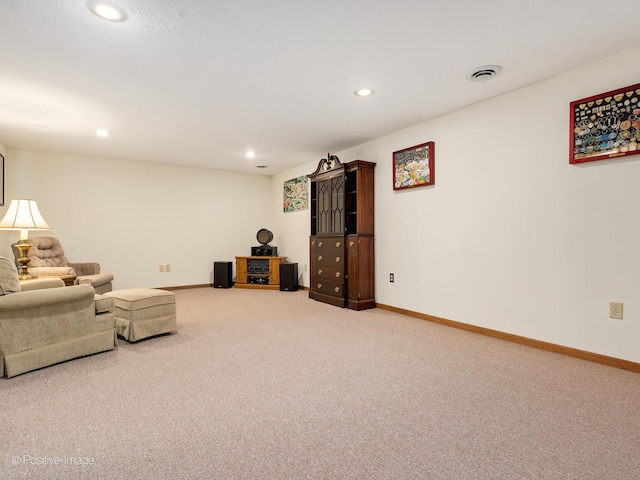 unfurnished room featuring carpet floors