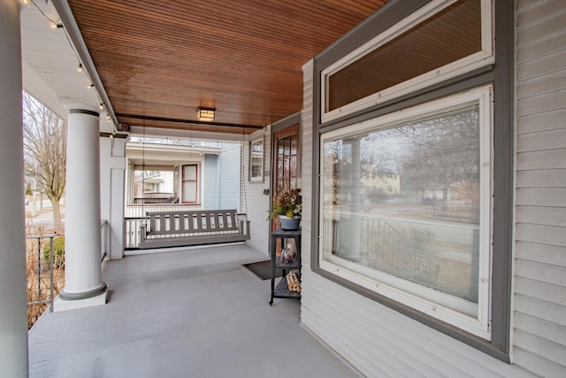 view of patio / terrace with covered porch