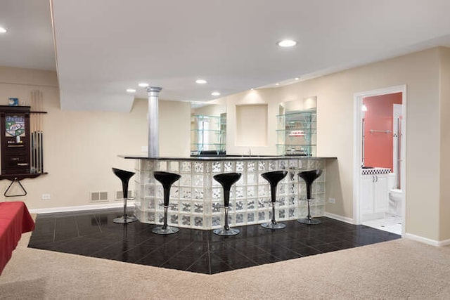 bar featuring recessed lighting, baseboards, visible vents, and carpet flooring