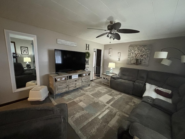 living room featuring ceiling fan