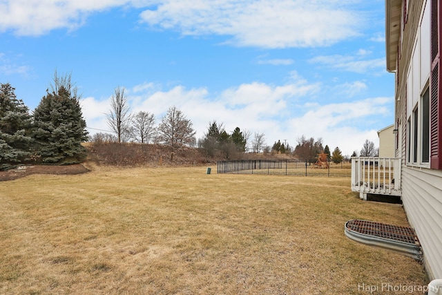 view of yard with a rural view