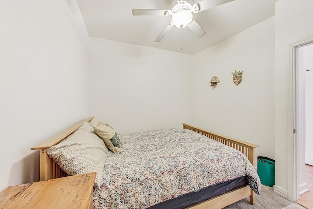 bedroom with carpet flooring and ceiling fan