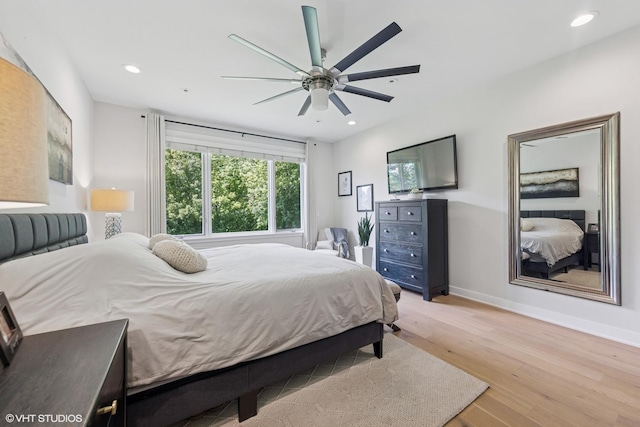 37580 N Fairfield Rd, Lake Villa, IL 60046 - bedroom featuring light wood finished floors, recessed lighting, baseboards, and a ceiling fan