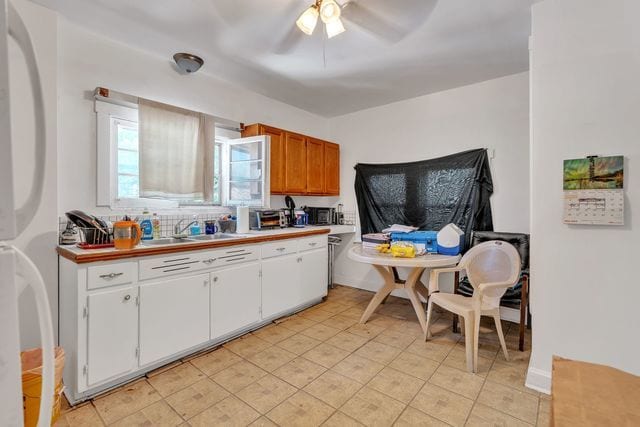 1824 Crain St, Evanston, IL 60202