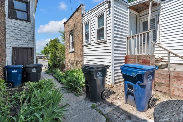 1824 Crain St, Evanston, IL 60202