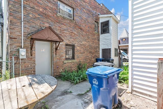 1824 Crain St, Evanston, IL 60202