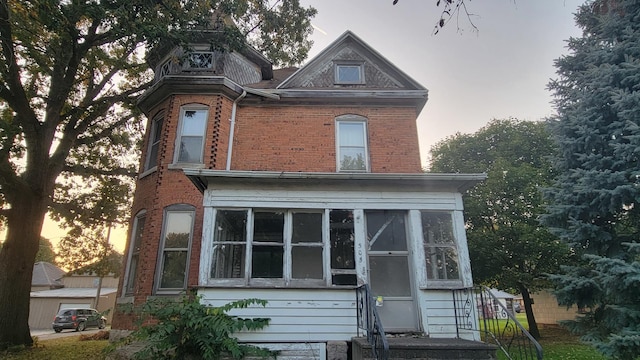 view of front of house