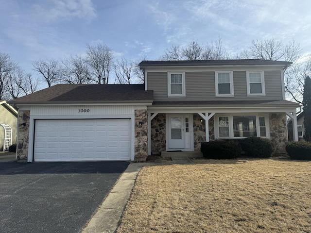 view of front property featuring a garage