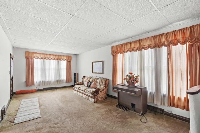 sitting room featuring carpet