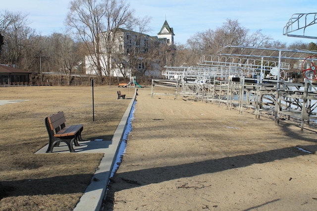 surrounding community with a playground