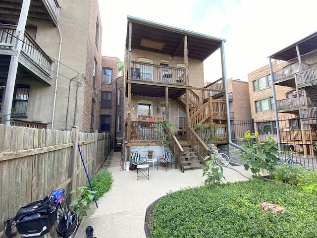 view of community featuring a patio