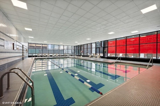 view of swimming pool