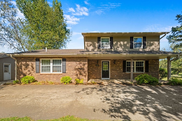 view of front of property