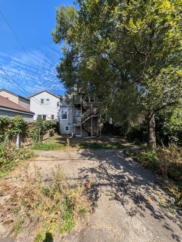 view of front facade with a deck