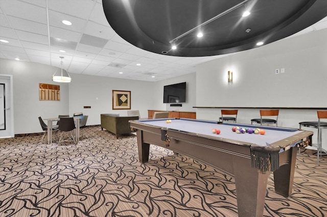 playroom featuring light carpet, a drop ceiling, and pool table