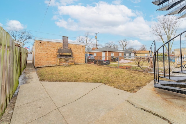 view of yard with a patio