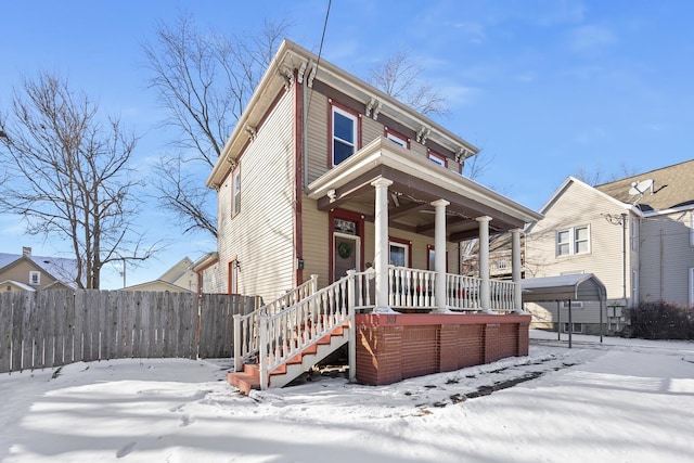 view of front of home featuring a porch