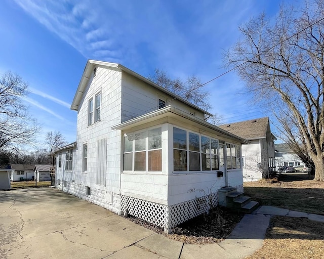 view of property exterior