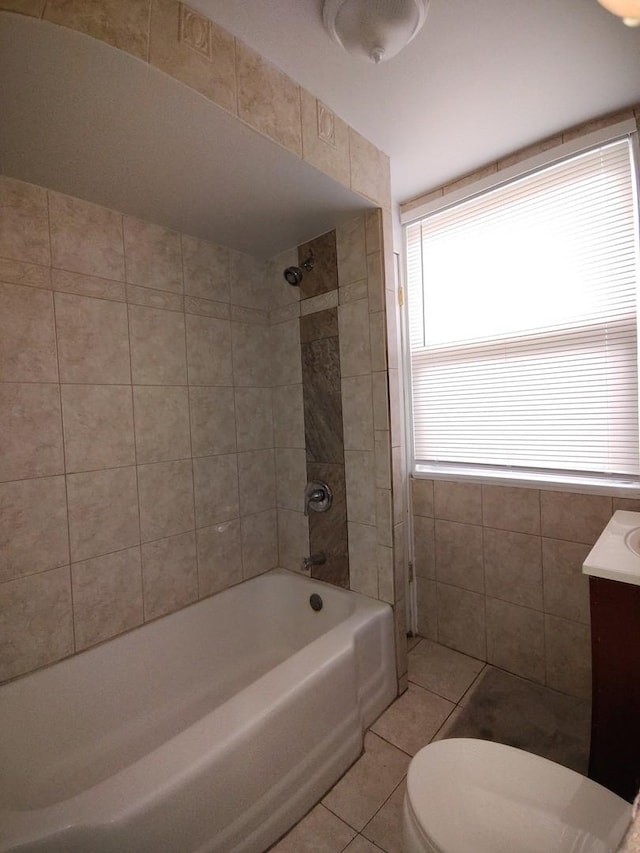 936 N Ridgeland Ave, Oak Park, IL 60302 - full bath with tile patterned floors, toilet,  shower combination, and vanity