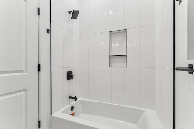 bathroom featuring shower / washtub combination