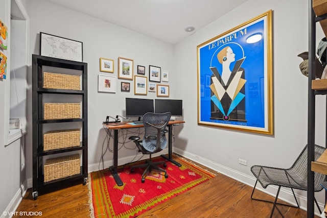 office with hardwood / wood-style floors