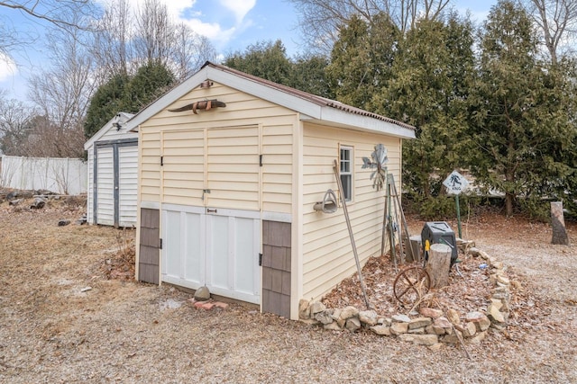 view of outbuilding