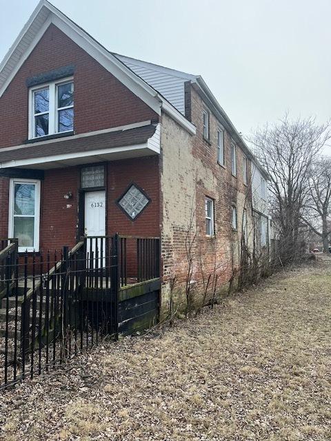 view of front facade