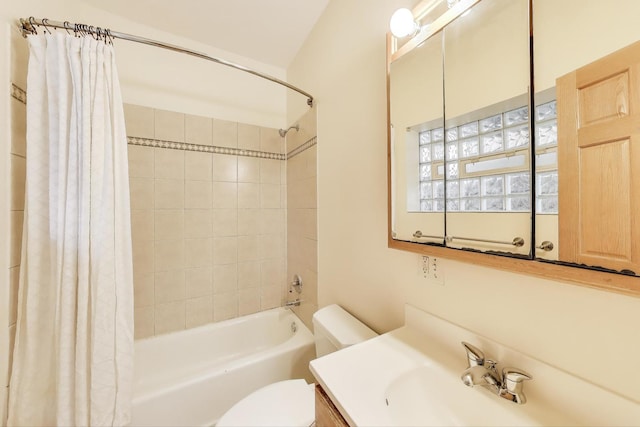 816 N Hermitage Ave, Chicago, IL 60622 - bathroom with toilet, shower / tub combo, and vanity