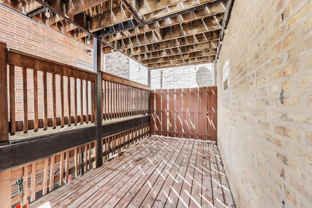 816 N Hermitage Ave, Chicago, IL 60622 - view of deck