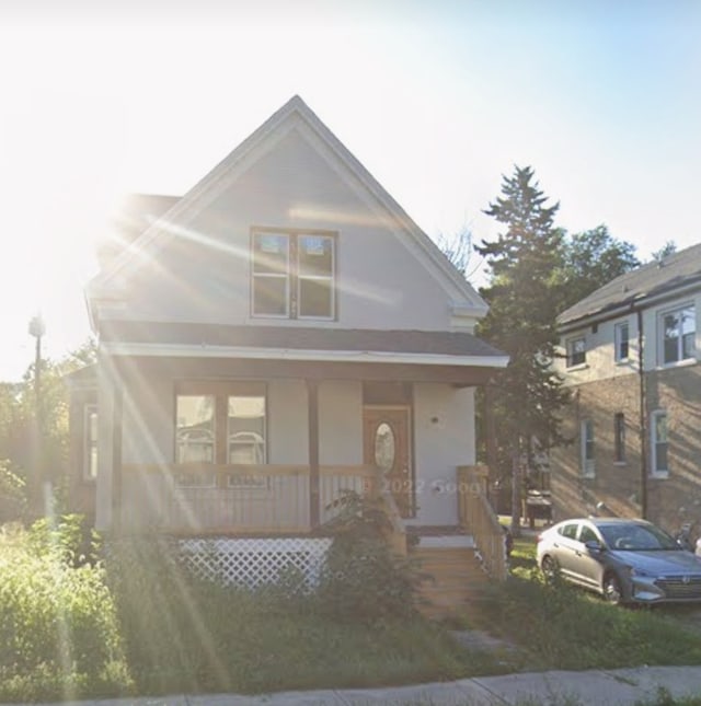 view of front of property with covered porch