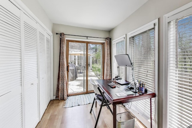 201 W Council Trl, Mount Prospect, IL 60056 - home office featuring light wood finished floors