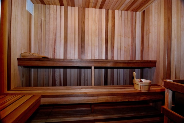 view of sauna / steam room