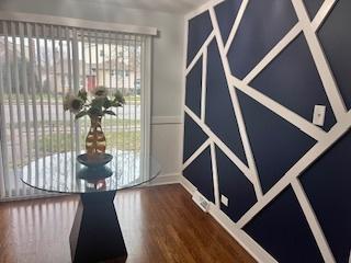 entryway featuring dark hardwood / wood-style flooring