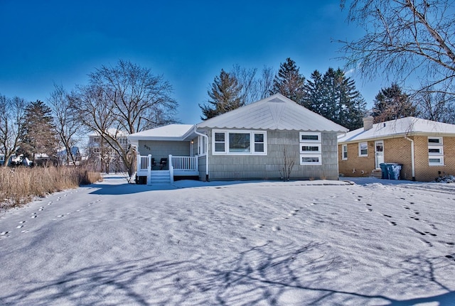 view of front of house