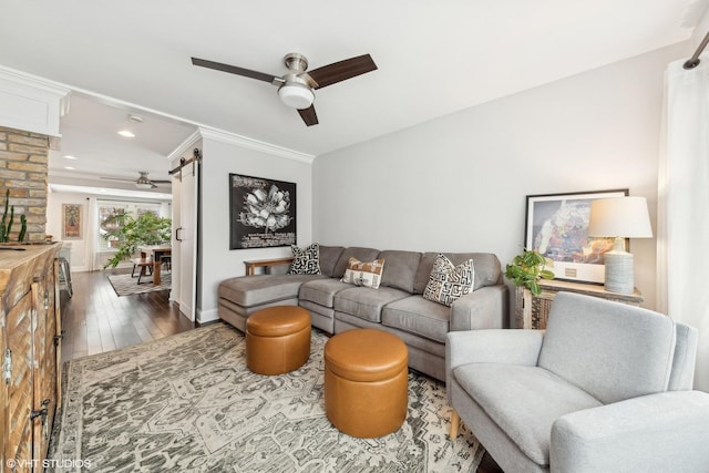 living room featuring recessed lighting, crown molding, a ceiling fan, baseboards, and dark wood-style flooring