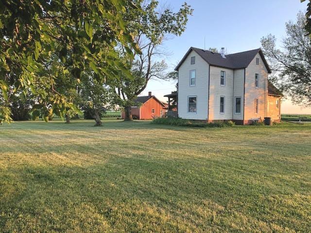 597 County Road 100 E, Ivesdale, IL 61851 - photo 37