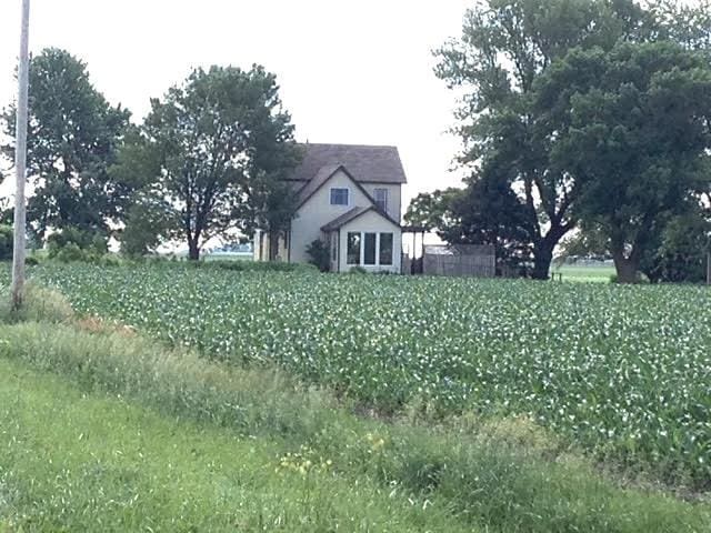 597 County Road 100 E, Ivesdale, IL 61851 - photo 38
