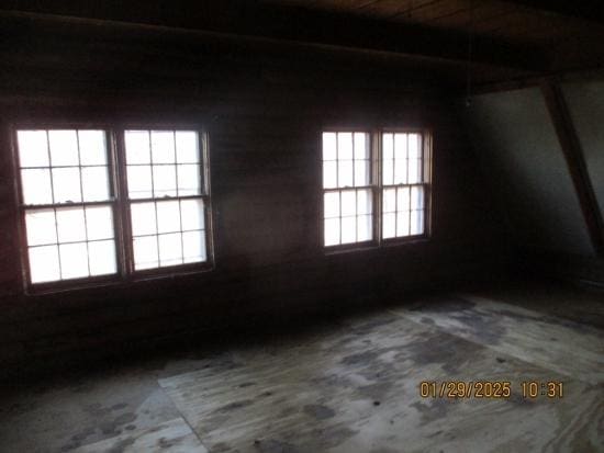 125 N Anderson Rd, New Lenox, IL 60451 - view of unfurnished room