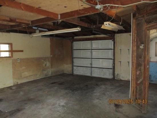 125 N Anderson Rd, New Lenox, IL 60451 - view of garage