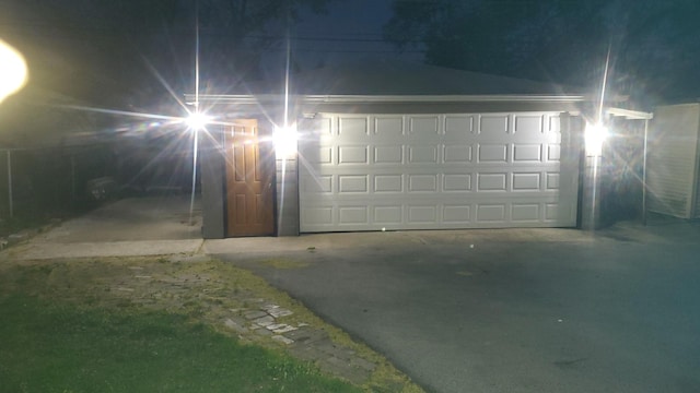 2007 S 8th Ave, Maywood, IL 60153 - view of garage at night