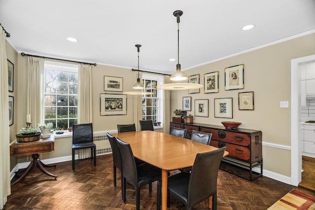 dining room featuring ornamental molding, recessed lighting, and baseboards