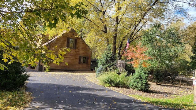 1756 Winaki Trl, Algonquin, IL 60102 - view of side of home with asphalt driveway and central air condition unit
