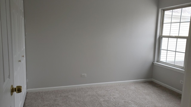 empty room featuring carpet