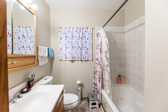 full bathroom with vanity, toilet, and shower / bath combo