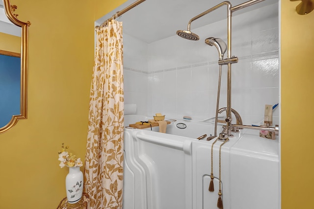 bathroom featuring curtained shower