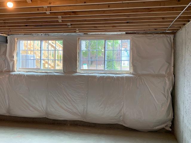 486 Ridge Ln, Bolingbrook, IL 60440 - interior space featuring concrete floors