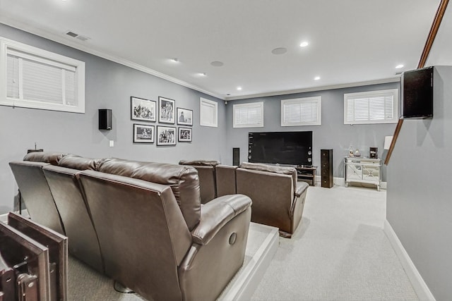 living room with baseboards, visible vents, carpet, crown molding, and recessed lighting