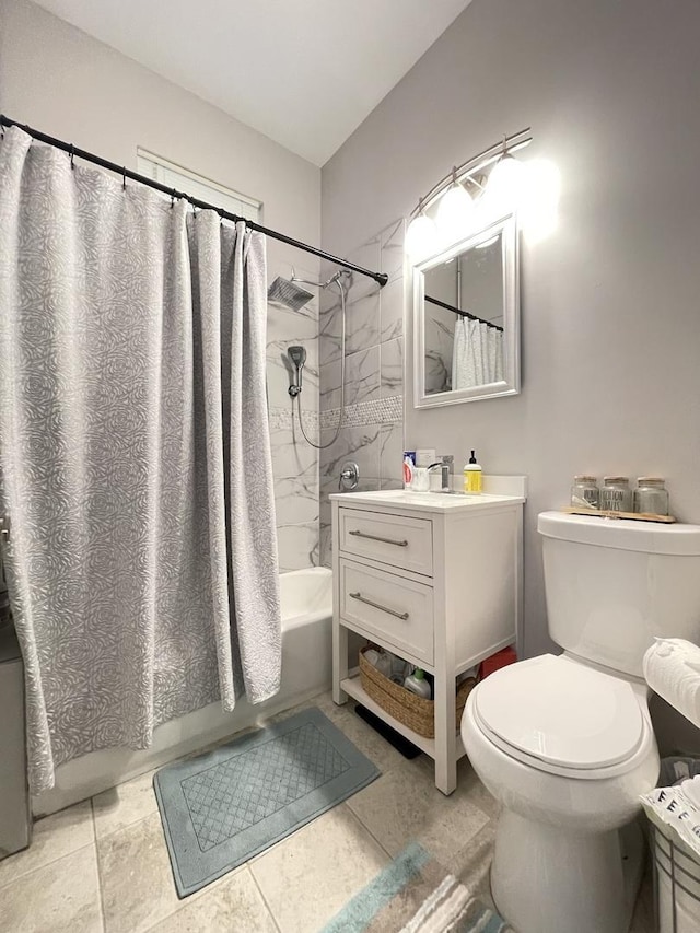 full bathroom featuring vanity, toilet, and shower / bath combo