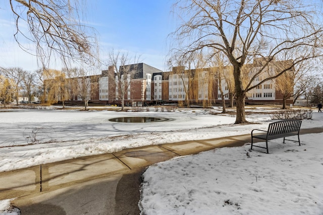 surrounding community featuring a residential view