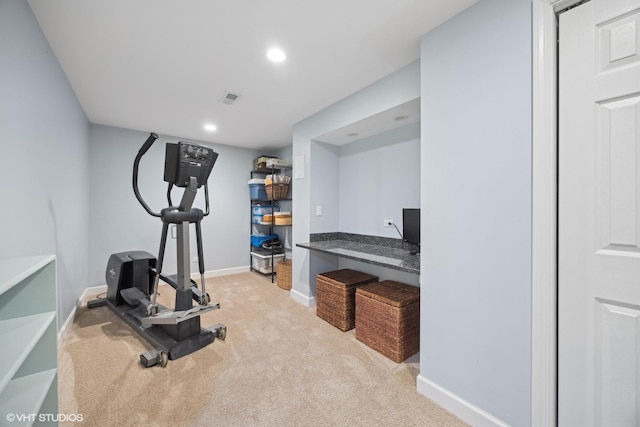 workout room with recessed lighting, light colored carpet, visible vents, and baseboards